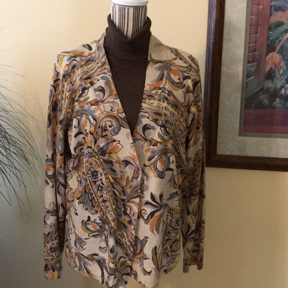 Lightweight cardigan